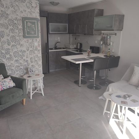 Stoúpa Irida Holiday Apartments المظهر الخارجي الصورة